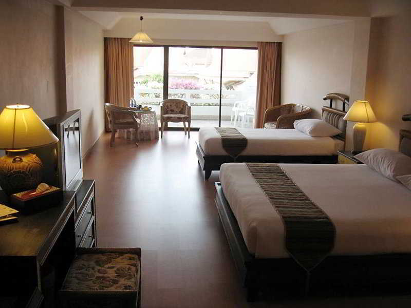 โรงแรมเมธาวลัย รีสอร์ท 4*