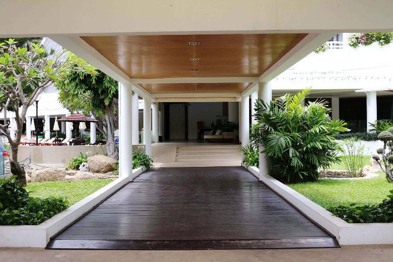 รีสอร์ท โรงแรมเมธาวลัย ชะอำ